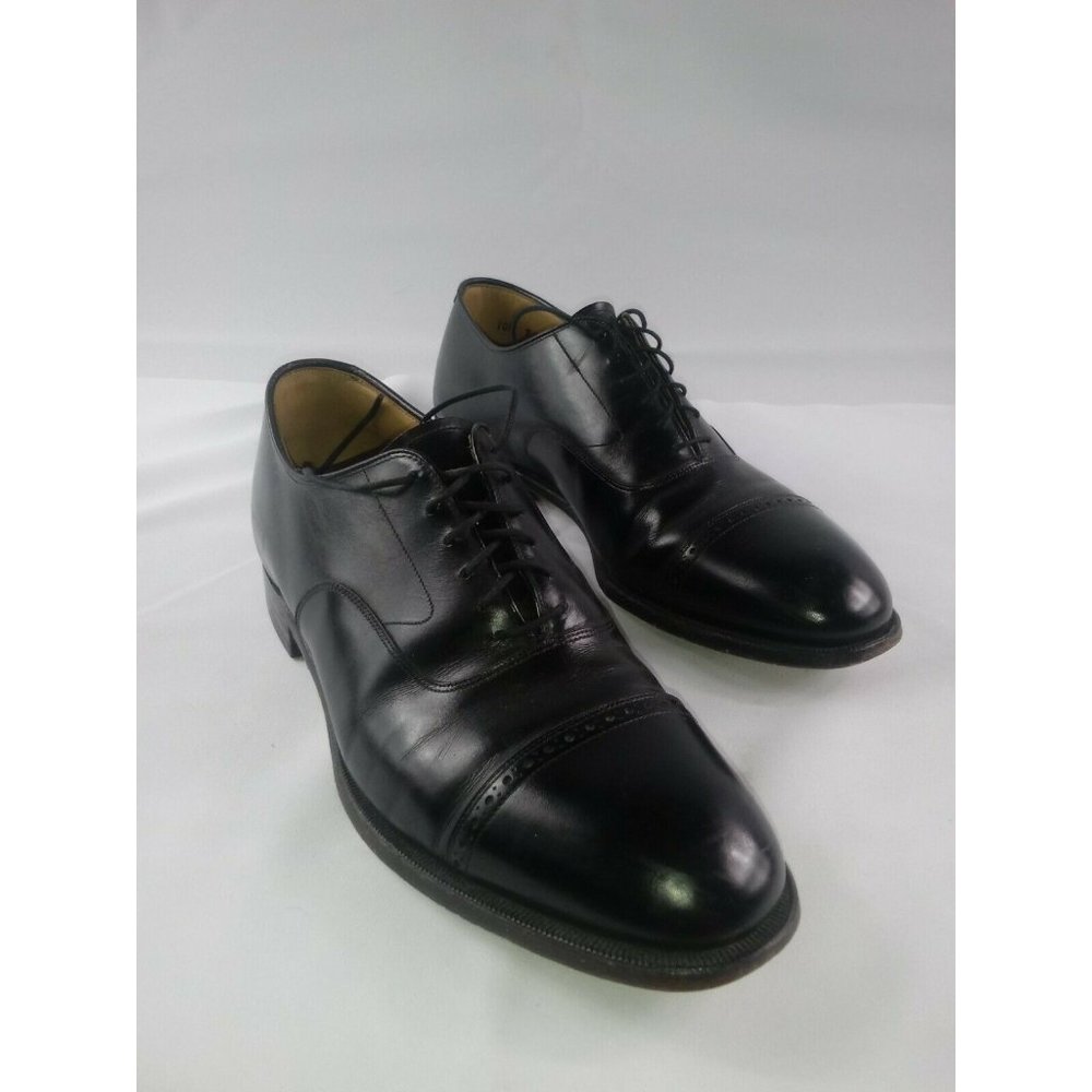 JOHNSTON & MURPHY Black Leather Brogue Cap Toe